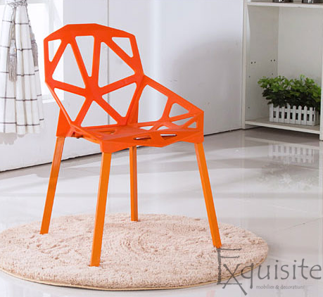 Set 4 scaune portocalii din plastic cu picioare metalice, design Spider2