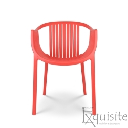 Scaun rosu din plastic solid pentru terasa
