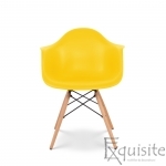 Scaun de bucatarie din plastic cu picioare din lemn, Eames, EX0823